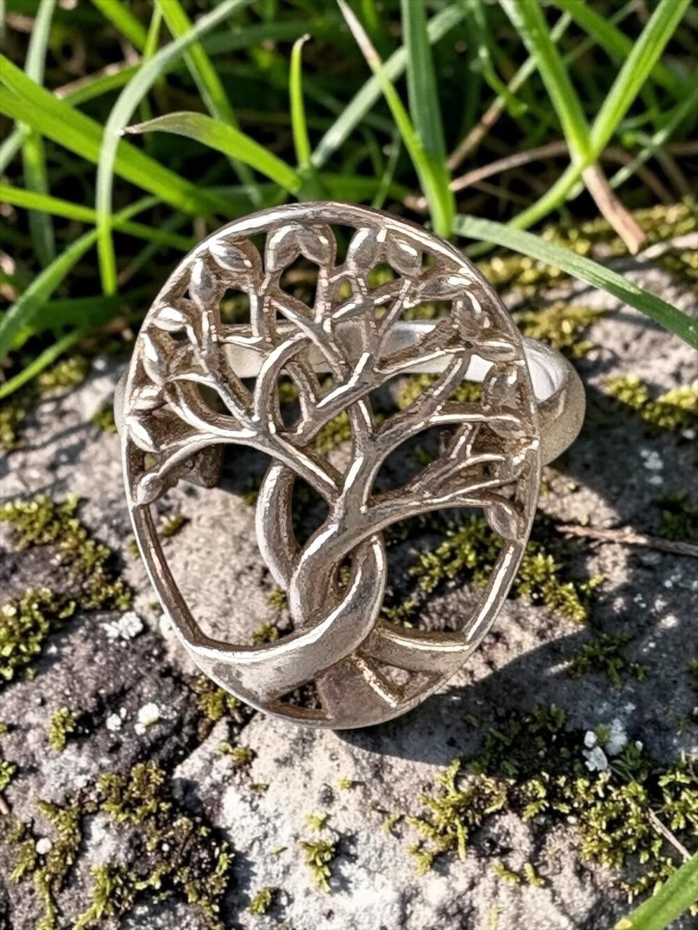 Vintage Sterling Silver Openwork Tree of Life Ring Celtic Knot Motif